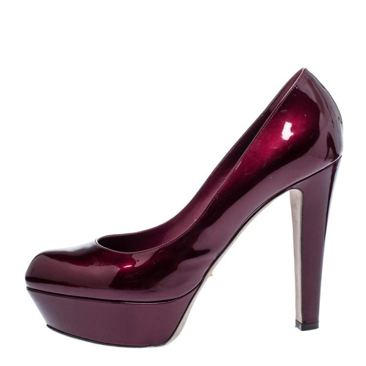 Pre Owned Sergio Rossi Burgundy Patent Leather Platform Pumps Size 39