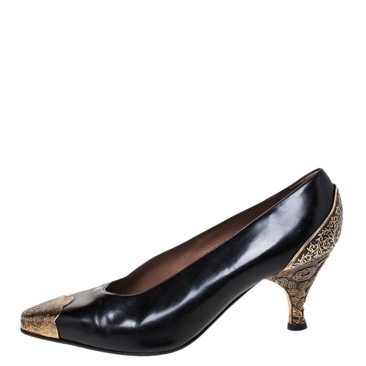 Pre Owned Sergio Rossi Black Leather Metal Detail Square Toe Pumps Size 38