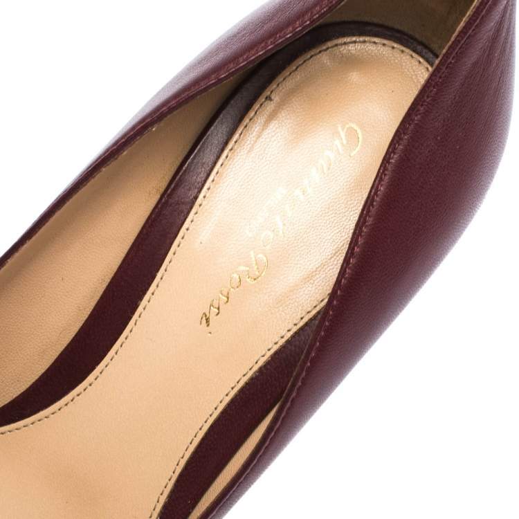 Pre Owned Sergio Rossi Burgundy Leather Pointed Toe Pumps Size 39