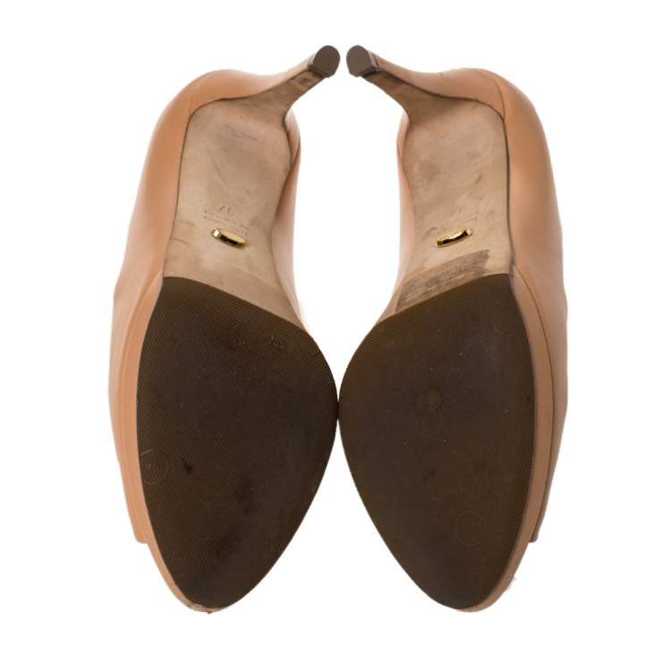 Pre Owned Sergio Rossi Beige Leather Peep Toe Pumps Size 37