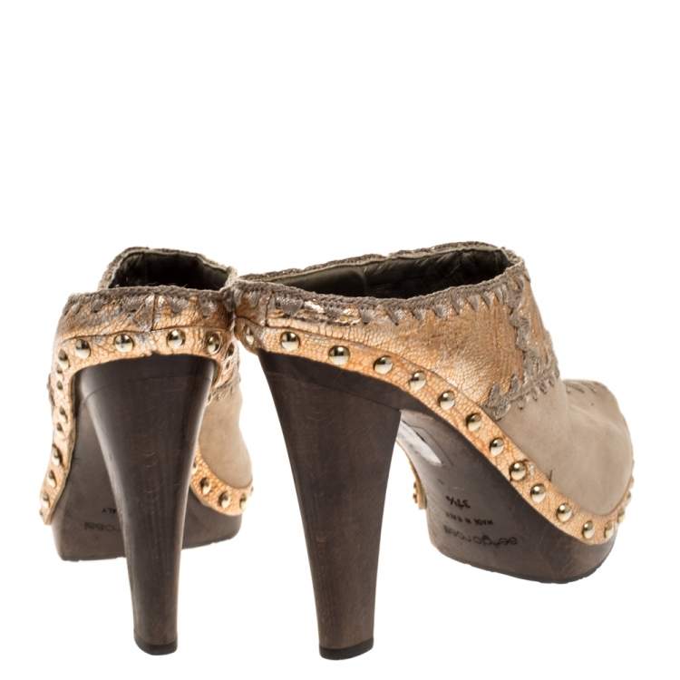 Pre Owned Sergio Rossi Beige Suede Stud Trim Wooden Platform Pointed Toe Mules Size 37.5