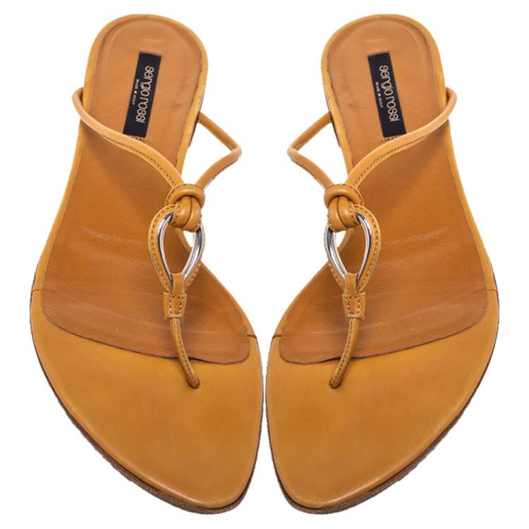 Pre Owned Sergio Rossi Tan Leather Knot Detail Flat Thong Sandals Size 40.5