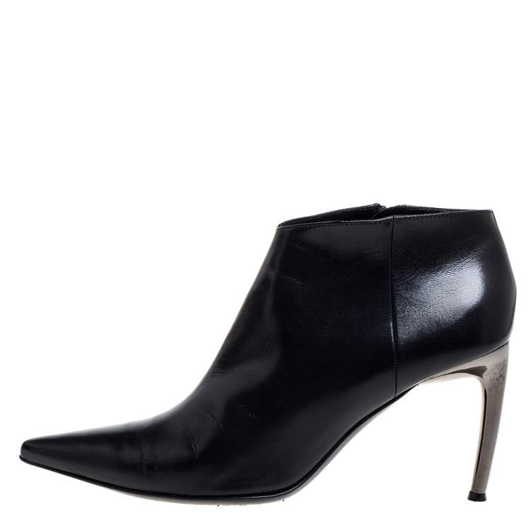 Pre Owned Sergio Rossi Black Leather Pointed Toe Ankle Booties Size 39.5