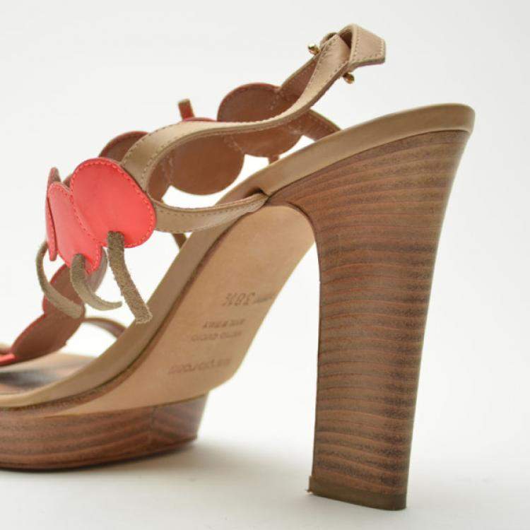 مملوكة مسبقًا Sergio Rossi Cherry Platform Sandals Size 38.5
