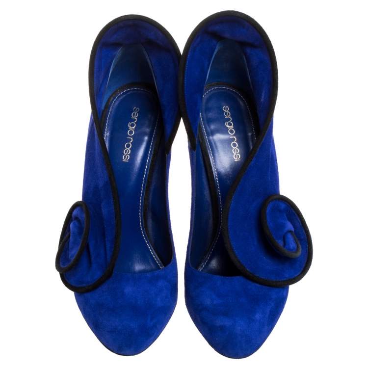 Pre Owned Sergio Rossi Blue Suede Twirl Pumps Size 39