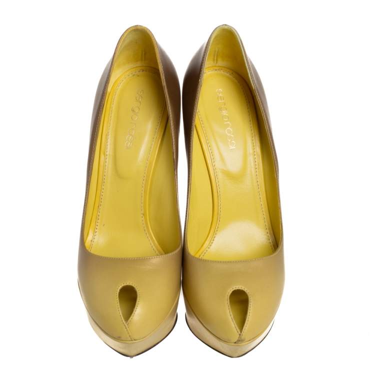 Pre Owned Sergio Rossi Green/Yellow Leather Peep Toe Platform Pumps Size 37
