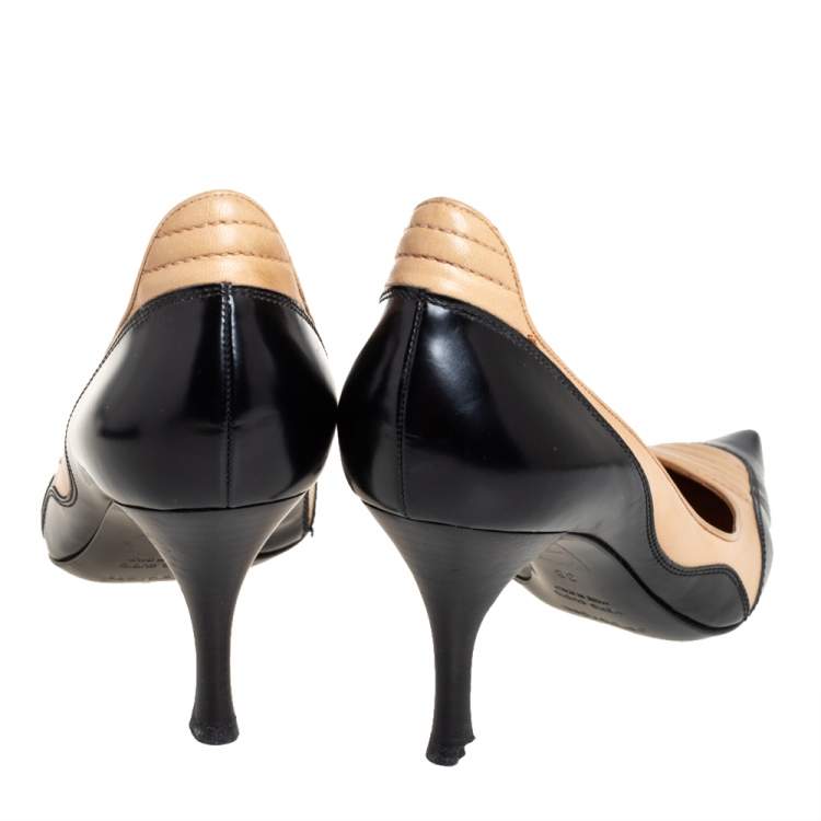 Pre Owned Sergio Rossi Black/Beige Leather Pointed Toe Pumps Size 38
