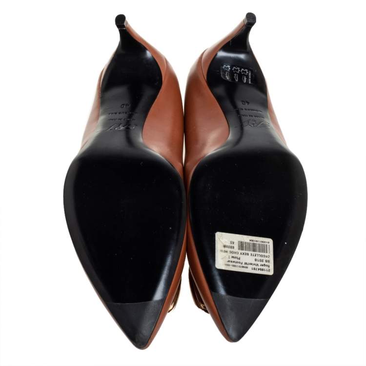 مملوكة مسبقًا  Roger Vivier Tan Leather Pointed Toe Pumps Size 40