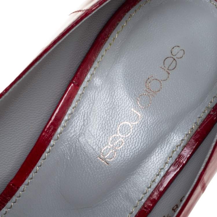 Pre Owned Sergio Rossi Red Patent Leather Round Toe Pumps Size 38.5