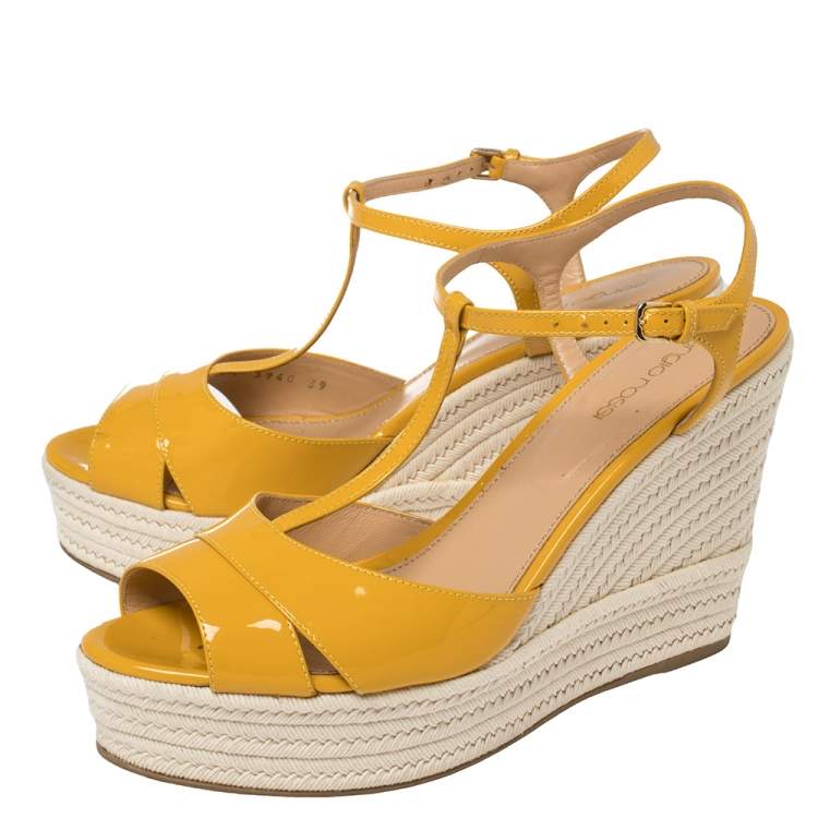 Pre Owned Sergio Rossi Yellow Patent Leather Wedge Platform Sandals Size 39