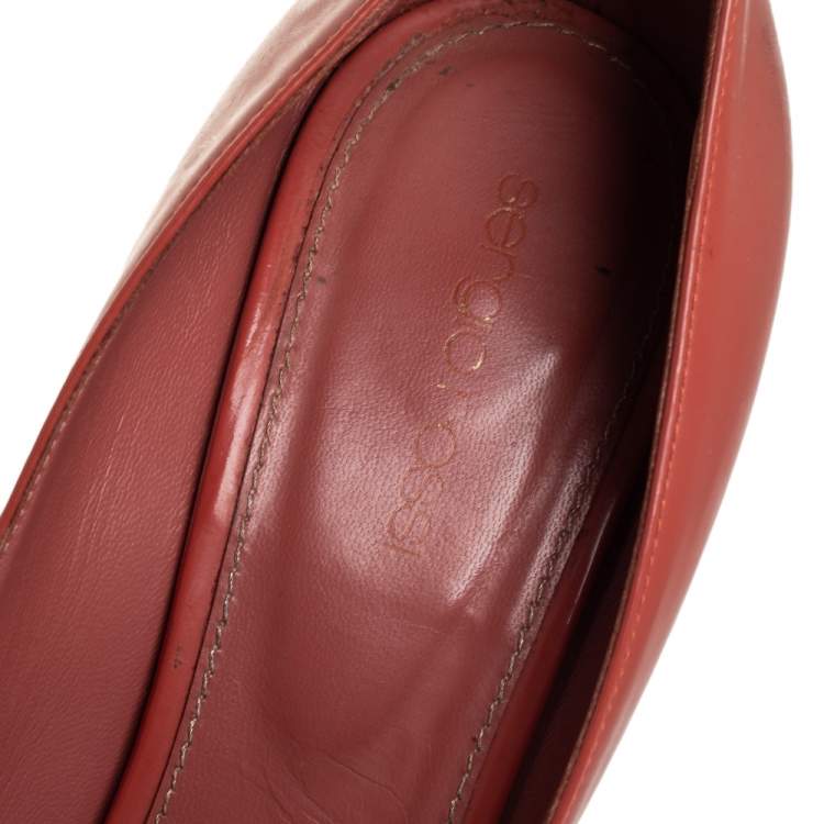 Pre Owned Sergio Rossi Brown Leather Peep Toe Platform Pumps Size 39