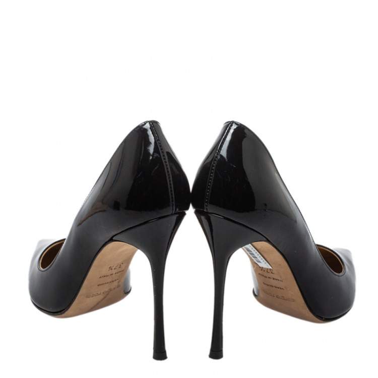 Pre Owned Sergio Rossi Black Patent Leather Pointed-Toe Pumps Size 37.5