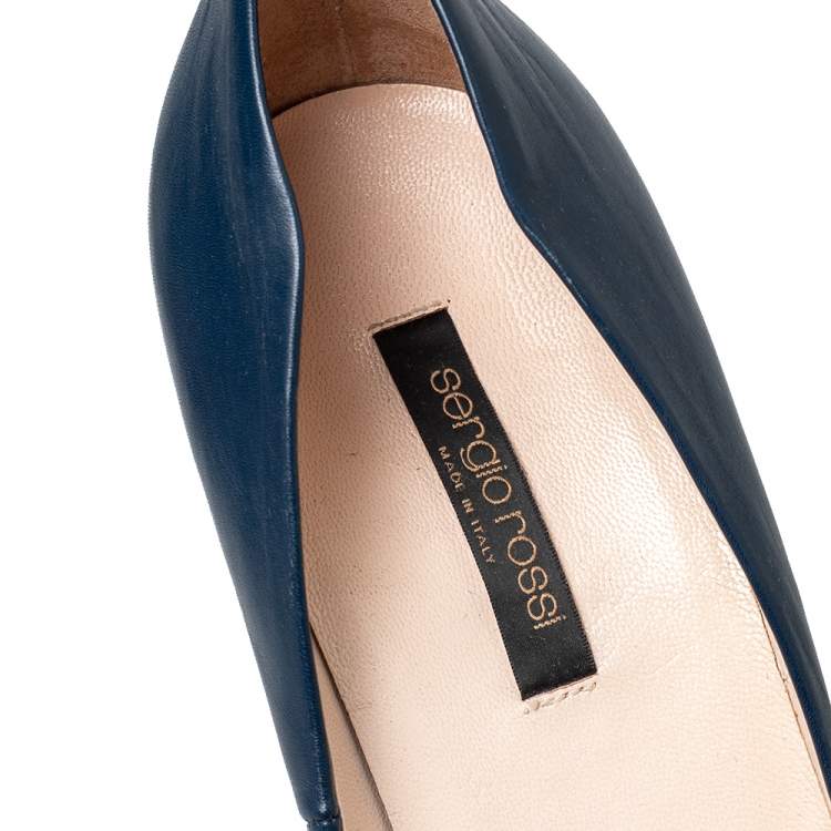 Pre Owned Sergio Rossi Blue Leather Pointed Toe Pumps Size 41