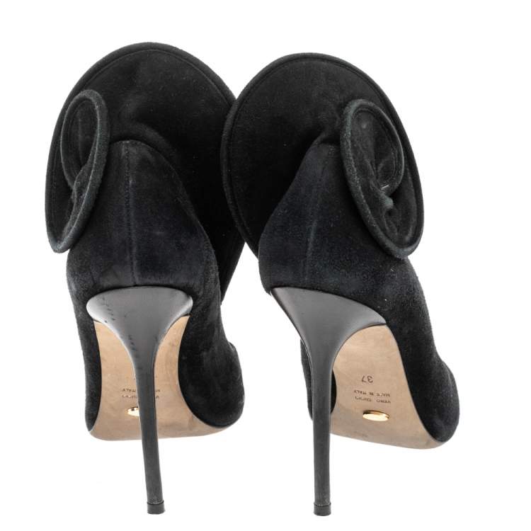 Pre Owned Sergio Rossi Black Suede Swirl Detail Round Toe Pumps Size 37