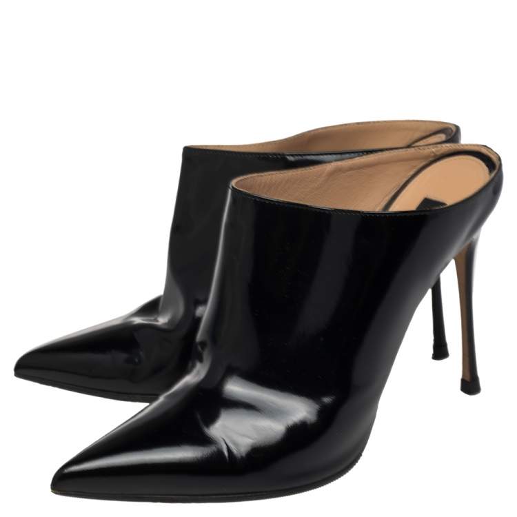 Pre Owned Sergio Rossi Black Glazed Leather Pointed Toe Mules Size 40