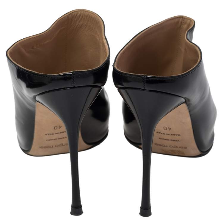Pre Owned Sergio Rossi Black Glazed Leather Pointed Toe Mules Size 40