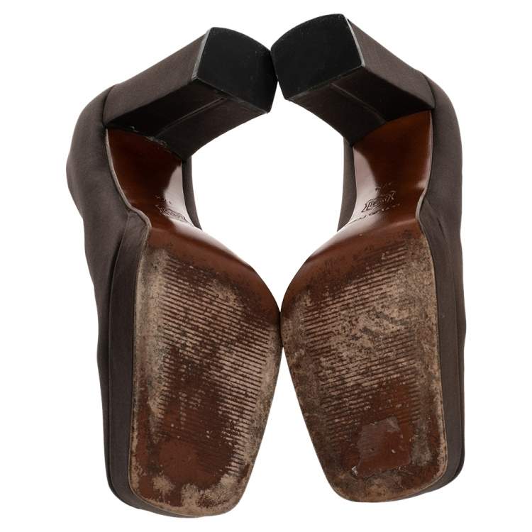 Pre Owned Sergio Rossi Brown Fabric Block Heel Pumps Size 37.5