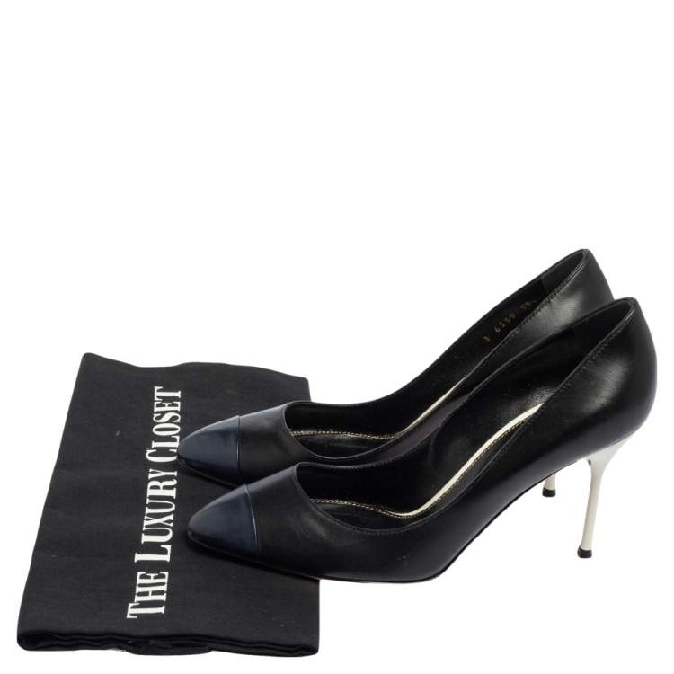 Pre Owned Sergio Rossi  Black/Blue Leather Cap Toe Pumps Size 38