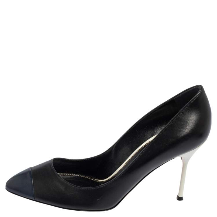 Pre Owned Sergio Rossi  Black/Blue Leather Cap Toe Pumps Size 38