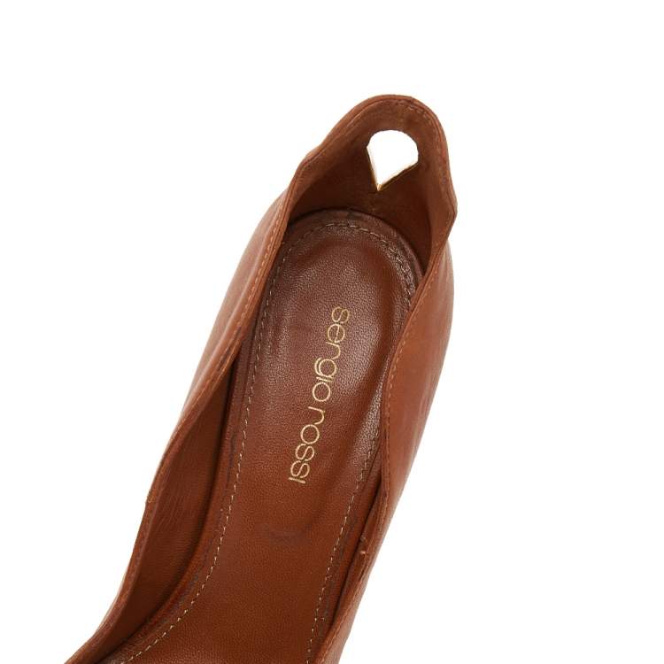 Pre Owned Sergio Rossi Brown Leather Pointed Toe Pumps Size 36.5