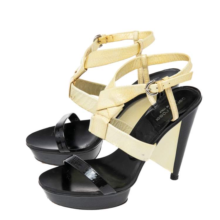 Pre Owned Sergio Rossi Cream/Black Patent Leather Platform Ankle Strap Sandals Size 39