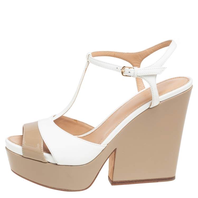 Pre Owned Sergio Rossi Beige/White Patent Leather T-Strap Platform Sandals Size 38