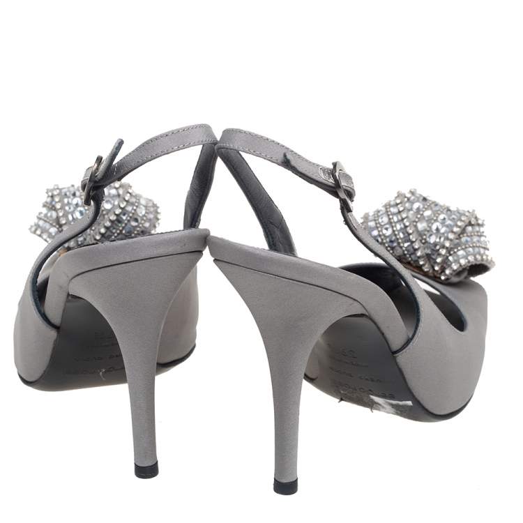 Pre Owned Sergio Rossi Grey Satin Crystal Embellished Knot Peep Toe Slingback Sandals Size 39.5