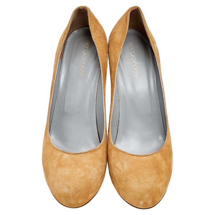 Pre Owned Sergio Rossi Beige Suede Pumps Size 40.5