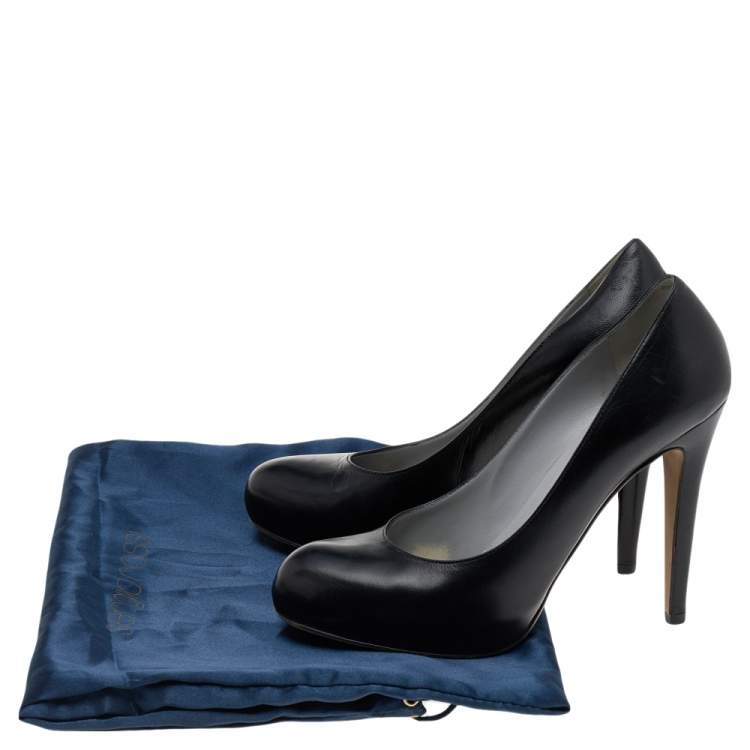 Pre Owned Sergio Rossi Black Leather Round Toe Pumps Size 40.5