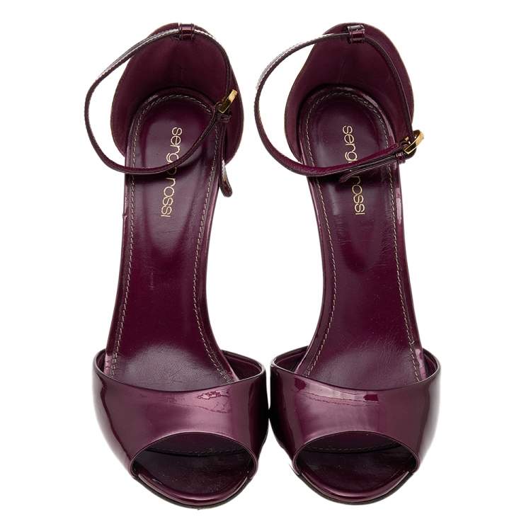 مملوكة مسبقًا Sergio Rossi Burgundy Patent Leather Metal Heel Ankle Strap Sandals Size 39