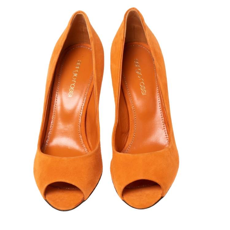 Pre Owned Sergio Rossi Orange Suede  Peep Toe Golden Heel Pumps Size 38