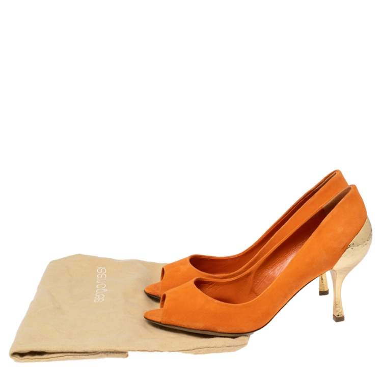Pre Owned Sergio Rossi Orange Suede  Peep Toe Golden Heel Pumps Size 38