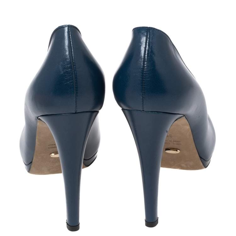 Pre Owned Sergio Rossi Blue Leather Round Toe Pumps Size 38