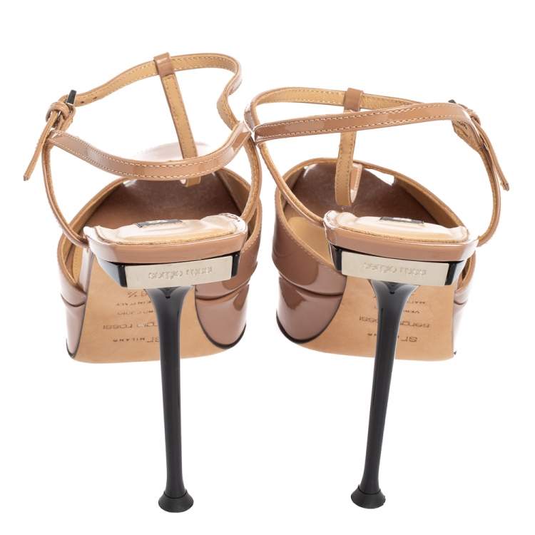 Pre Owned Sergio Rossi Nude Pink Patent Leather T-Strap Platform Peep-Toe Sandals Size 38.5