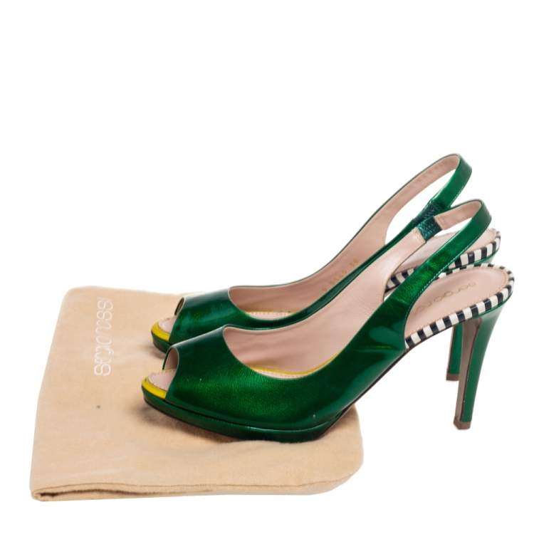 Pre Owned Sergio Rossi Green Patent Leather Peep-Toe Platform Slingback Pumps Size 38