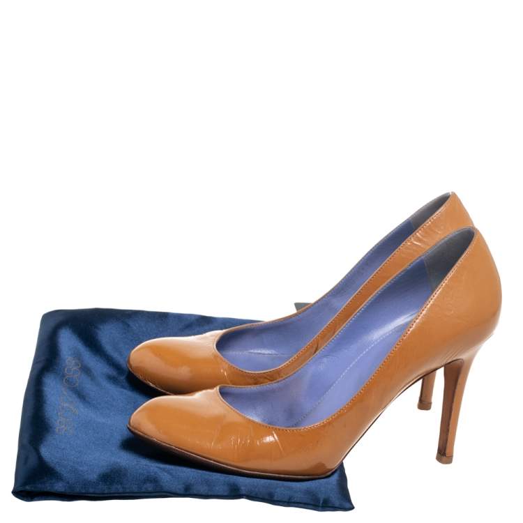 Pre Owned Sergio Rossi Brown Patent Leather Round Toe Pumps Size 38.5
