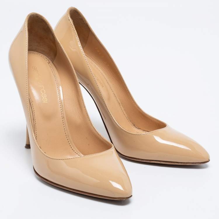 Pre Owned Sergio Rossi Beige Patent Leather Pointed-Toe Pumps Size 37