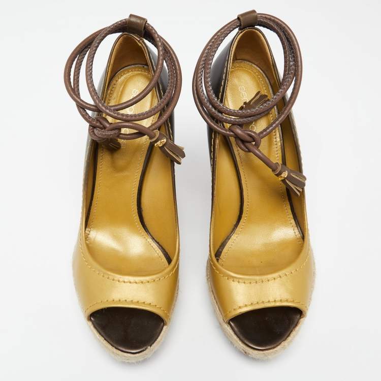 Pre Owned Sergio Rossi Ombre Gold Leather and Jute Ankle Wrap Wedge Pumps Size 39.5