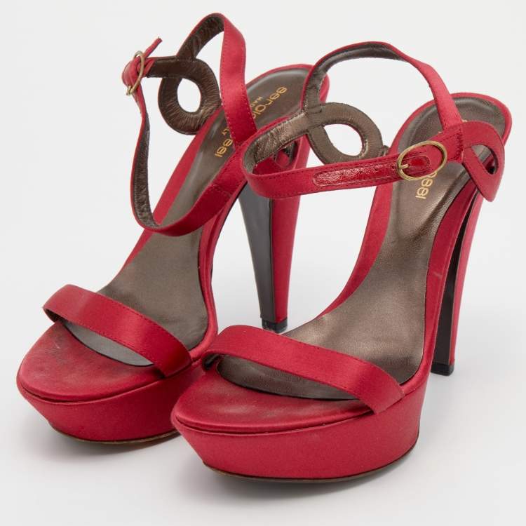 Pre Owned Sergio Rossi Fuchsia Satin Ankle Strap Platform Sandals Size 35.5
