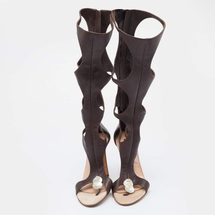 Pre Owned Sergio Rossi Brown Leather Embellished Gladiator Sandals Size 39