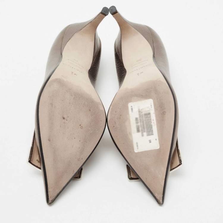 Pre Owned Sergio Rossi Metallic Grey Leather Logo Plaque Detail Pointed Toe Pumps Size 36