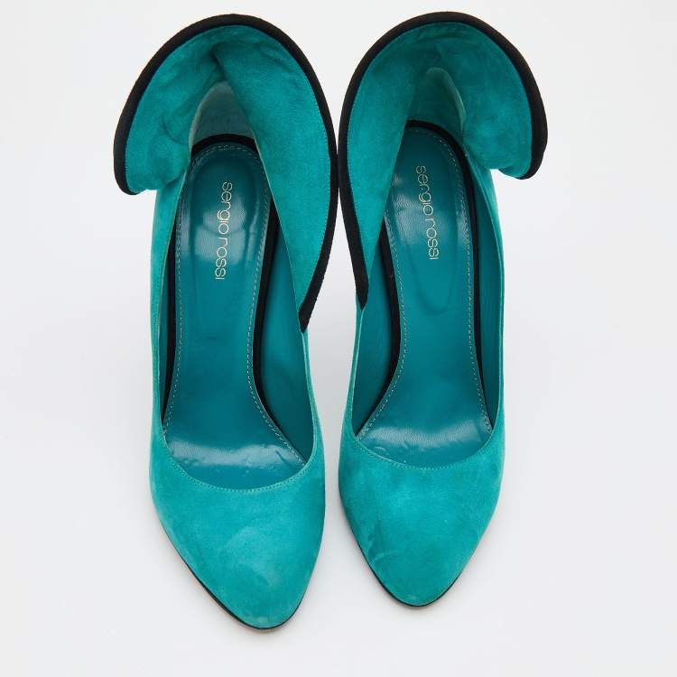 مملوكة مسبقًا Sergio Rossi Turquoise Suede Swirl Detail Pumps Size 40