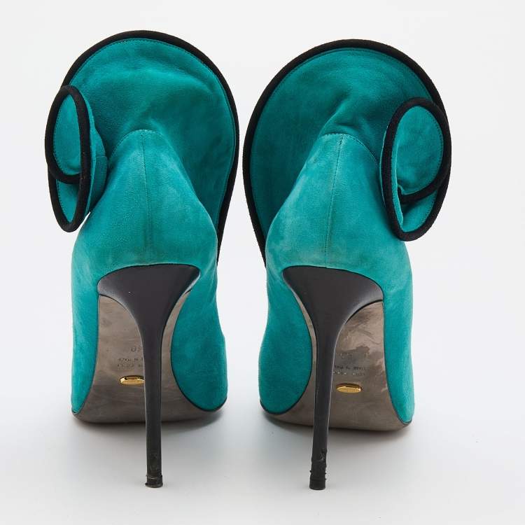 مملوكة مسبقًا Sergio Rossi Turquoise Suede Swirl Detail Pumps Size 40