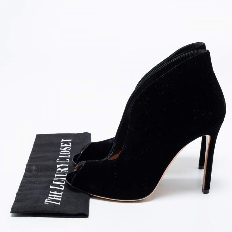 Pre Owned Gianvito Rossi Black Velvet Vamp Peep-Toe Ankle Booties Size 38.5