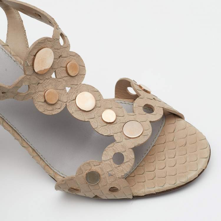 مملوكة مسبقًا Sergio Rossi Beige Snakeskin Leather Studded T Strap Sandals Size 38