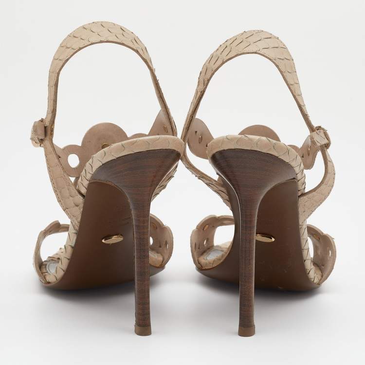مملوكة مسبقًا Sergio Rossi Beige Snakeskin Leather Studded T Strap Sandals Size 38