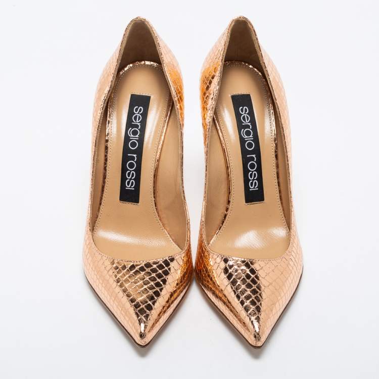 مملوكة مسبقًا Sergio Rossi Rose Gold Python Embossed Leather Pointed Toe Pumps Size 36.5