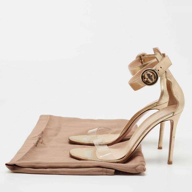 مملوكة مسبقًا Sergio Rossi Gold Leather and PVC Portofino Sandals Size 39