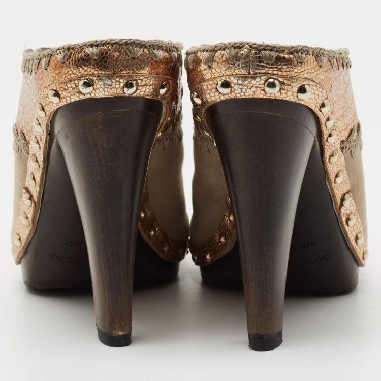 Pre Owned Sergio Rossi Grey/Gold Suede and Textured Leather Studded Pointed Toe Mules Size 38