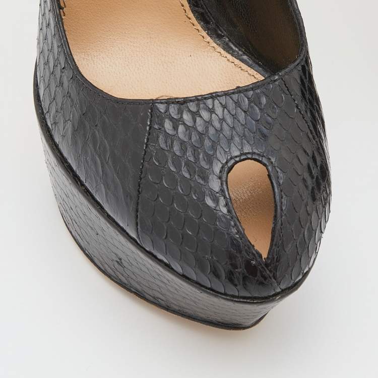 مملوكة مسبقًا Sergio Rossi Black Python Leather Peep Toe Platform Pumps Size 35.5
